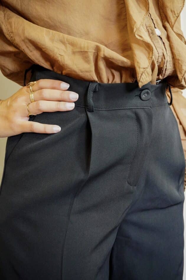 Pantalon noir - LOLA – Image 2