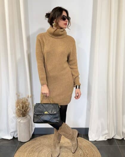 Robe pull camel - SOAN
